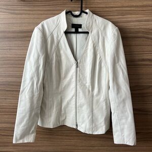 Danier Women's Cream Leather Jacket